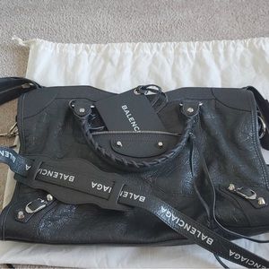 Balenciaga City logo strap